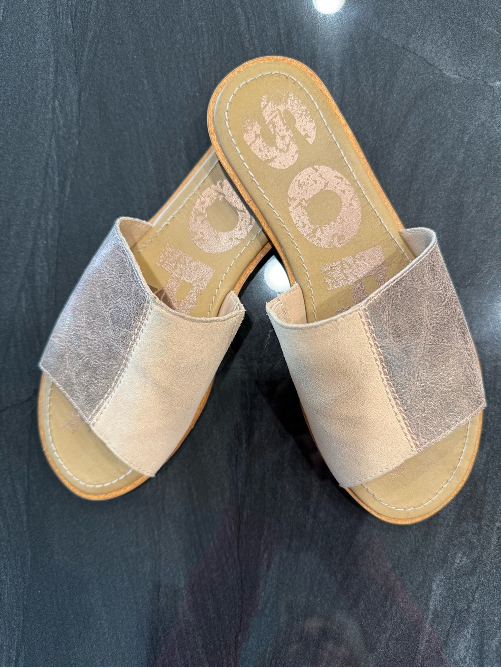 Sorel Women's Beige and Taupe Slide Mules